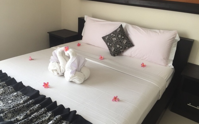 The Kayuputih – Guest Rooms – Kalibukbuk