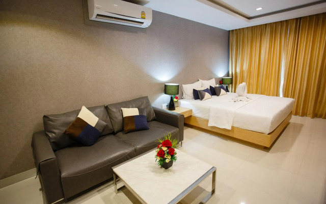 Platinum Hotel