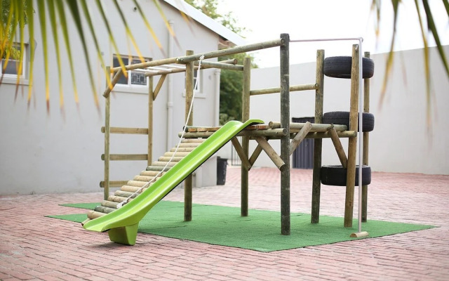 The Hamlet Country Lodge