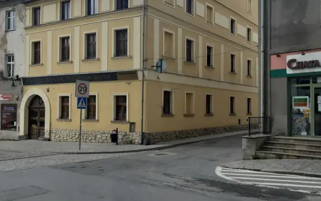 Zajazd Pod Zlotym Gryfem