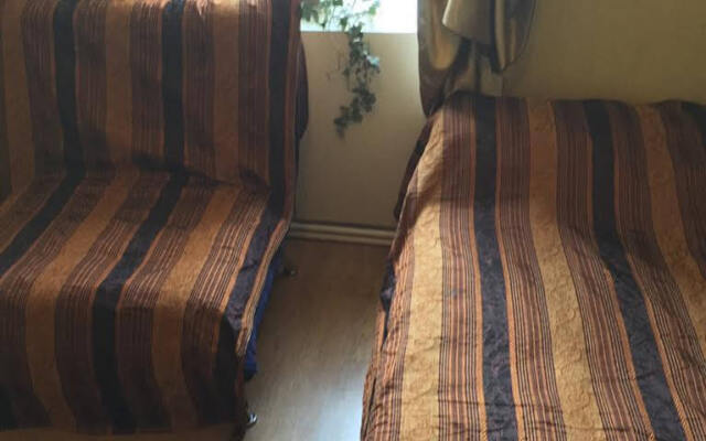 Apartment on Arutin Saiatnova