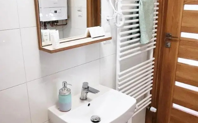 Apartament Miętowy z 2 sypialniami i miejscem parkingowym