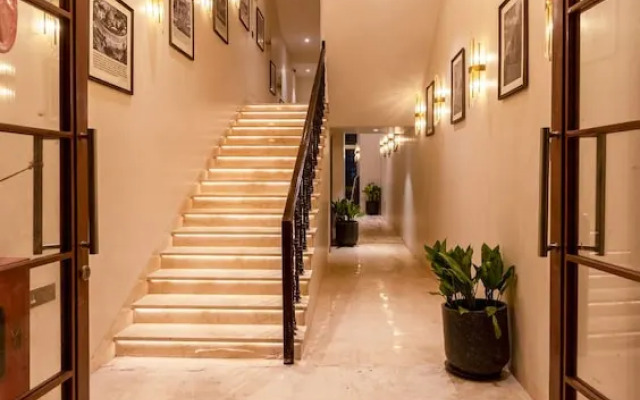 Saltstayz Autograph Connaught Place