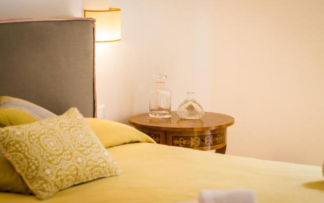 Prestigious Apartments Via Barberini