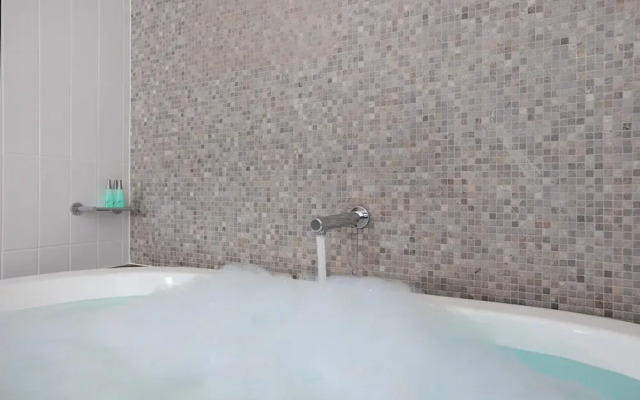 Private Penthouse 407