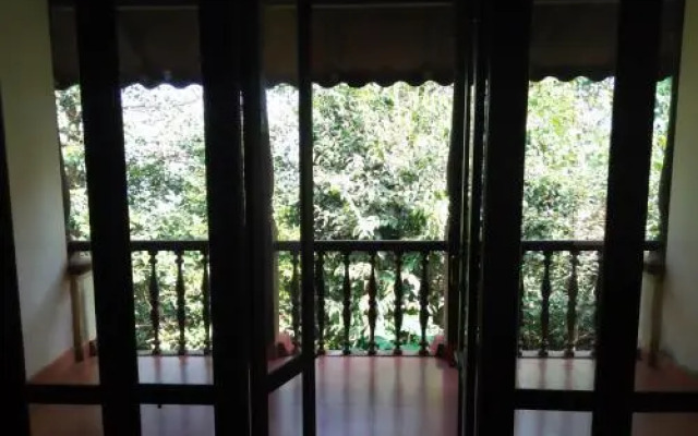 Phalguni River Lodge