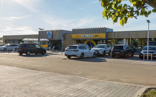 Romantic Getaway With Garden