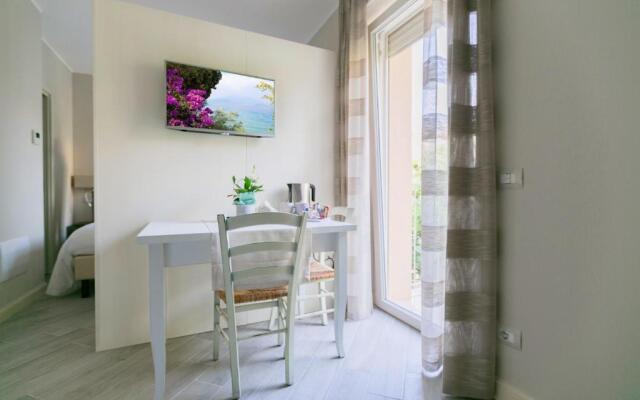 San Lorenzo Apartments