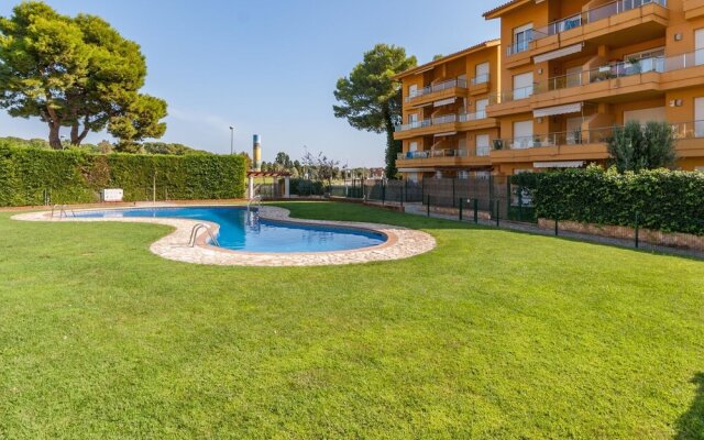 Classic Apartment in L'escala Spain With Parking Facility