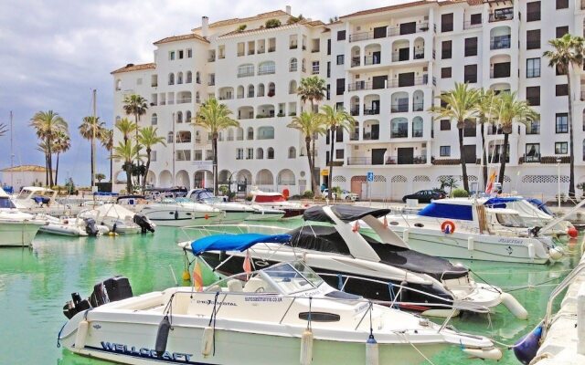 Apartment Marina Real port and sea view