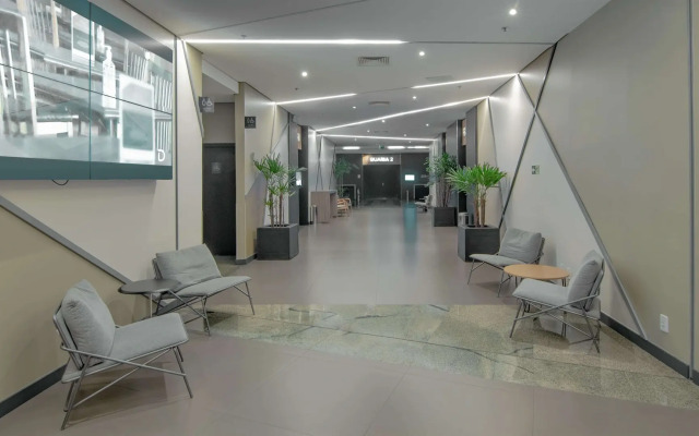Hotel Deville Prime Porto Alegre
