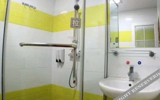 Galxay inn(Beijiang Middle School Xihe Passenger Transport Station)