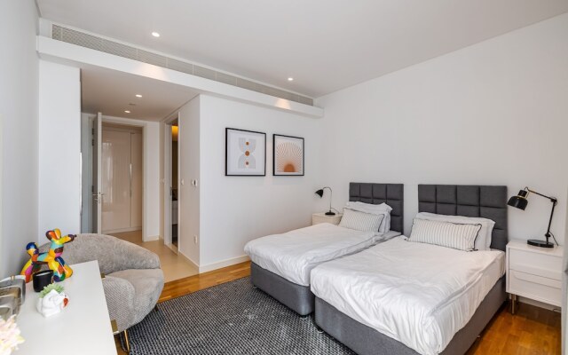 Massive 3 Beds Sea View Bluewaters B10