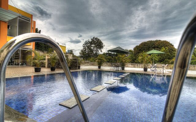 Collection O 295 Grha Ciumbuleuit Guest House