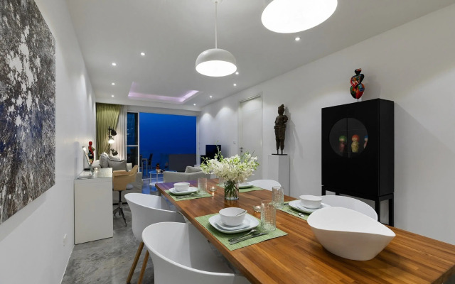 Luxury Apartment Unique Residences