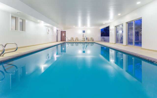 Days Inn by Wyndham Colorado Springs Airport