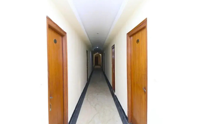 OYO 26602 Hotel Shubham