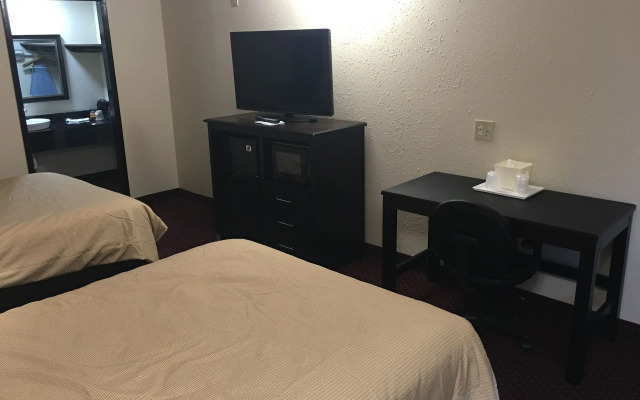 America's Best Inn - Troy