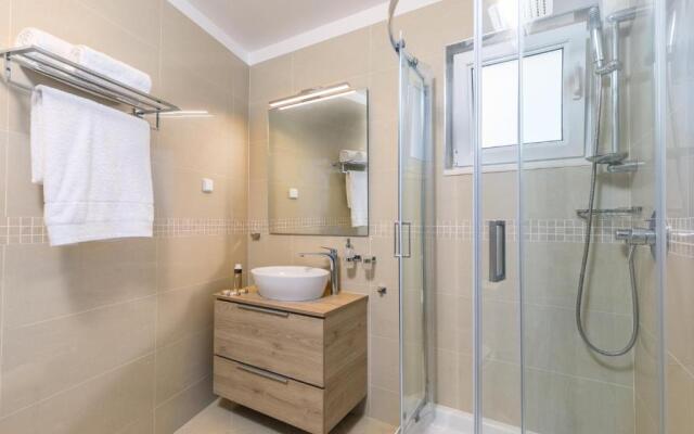 Bolla D'Oro Luxury Villas