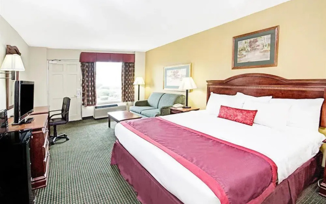 Ramada Walterboro