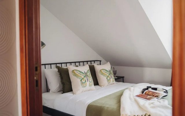 Riverside Nest - LoftAffair