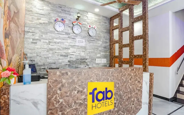 Fabhotel Sirtaj Suites