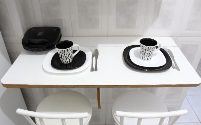 Modern Flat 1 Block From Ipanema Beach