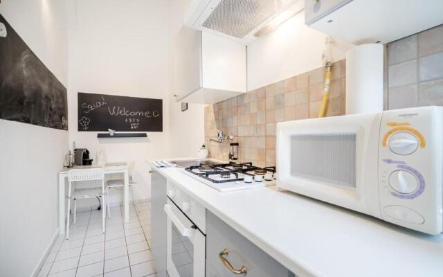 BpR Vinyl Style Studio Home with A/C