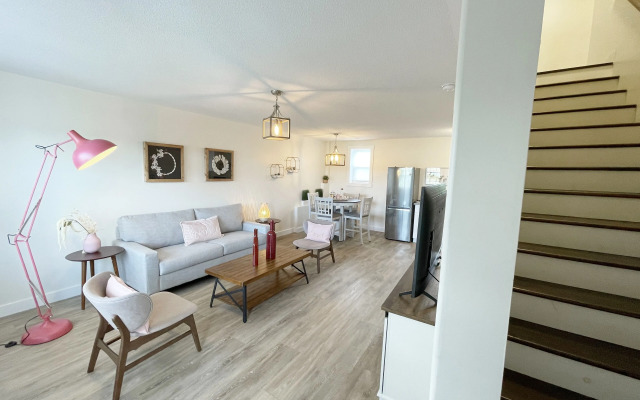 Gateway to Greenwich Suites