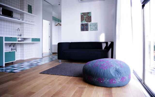 Mxp Rooms Guest House