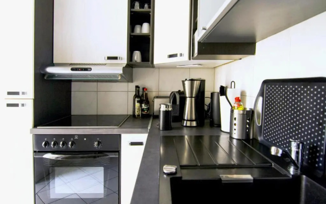 BAUHAUS Design-Luxus Apartment, 20er Jahre Stil, Garten