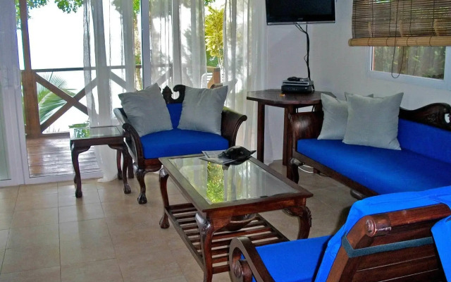 Popa Paradise Beach Resort