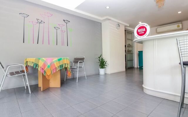 Nida Rooms Soi 71 Metro Ladprao