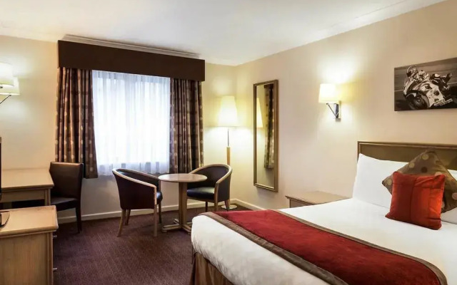 Mercure Dartford Brands Hatch Hotel  Spa