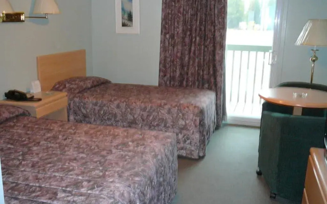 Hotel - Motel Restaurant Coronet