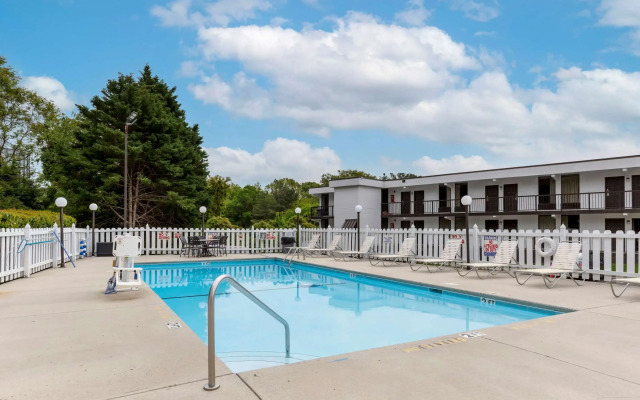 Quality Inn - Roxboro South