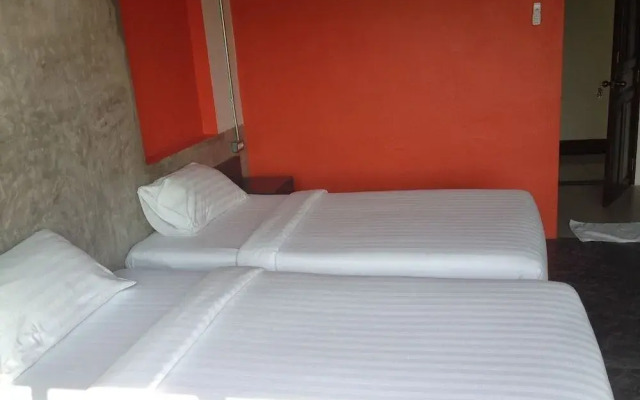 Pornsiri Hotel Sisaket