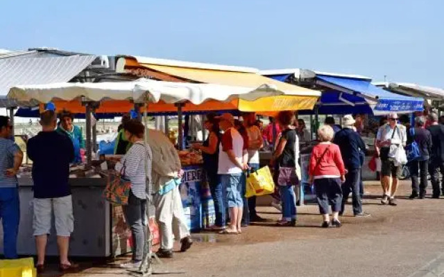 Studio avec loggia - à 200m de la plage - Parking