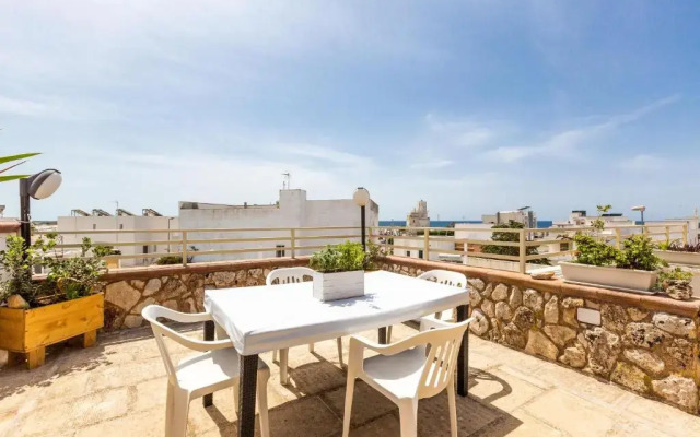 2986 Casa Apollo by Barbarhouse