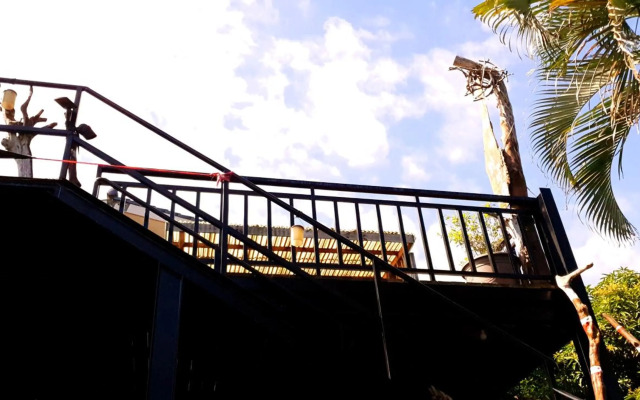 Auntie's Flowers Homestay