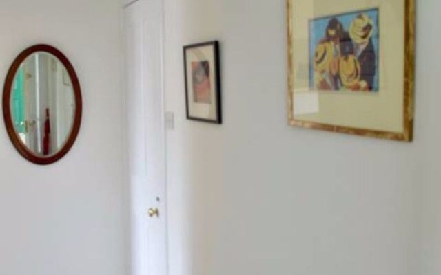 1 Bedroom Apartment In City Centre