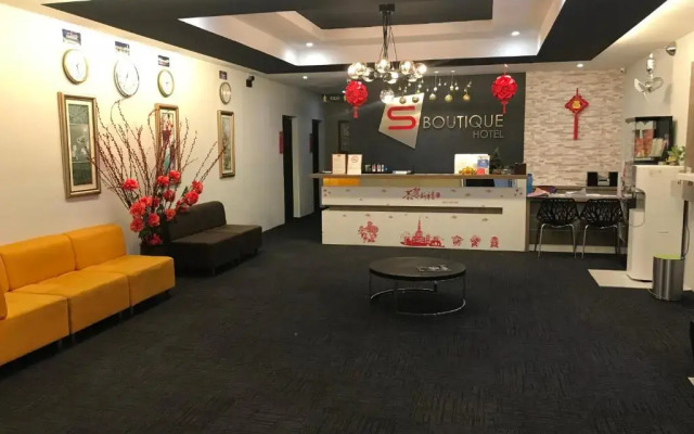 S Boutique Hotel