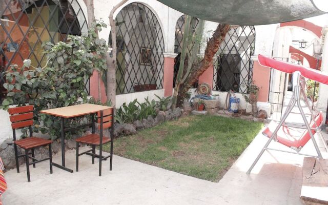 La Casa de Sillar Hostel & Foods