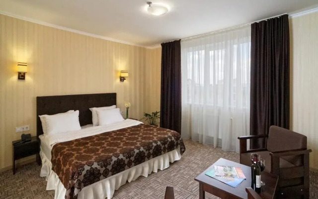 Lisova Pisnia Resort Hotel