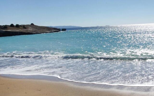 Monolithos Village Apartments