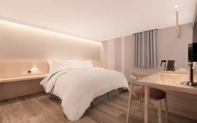 Ta Lee Hotel