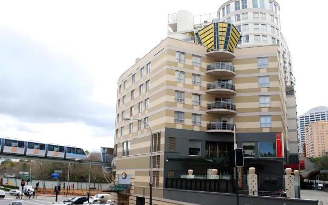 Southern Cross Suites Darling Harbour