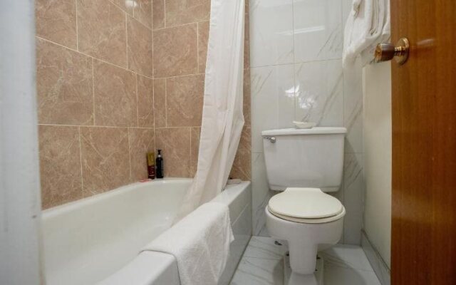 Camrose Motel