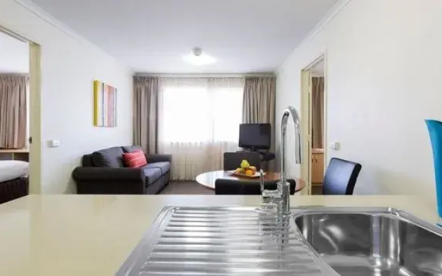 Premier Hotel & Apartments