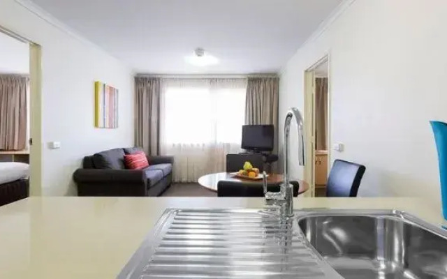 Premier Hotel & Apartments